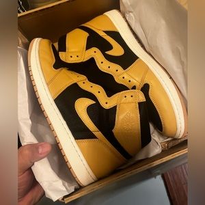 NEW DS Size 14 Air Jordan 1 Heirloom